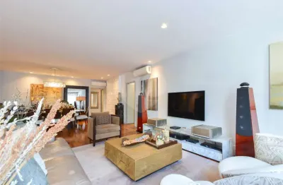 Apartamento à venda de 292 m² no jardim américa de 3 quartos sendo 2 suites e 2 vagas.