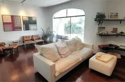 Apartamento com 3 quartos à venda na Praça Germânia, --, Jardim Europa, São Paulo