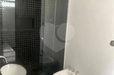 Apartamento com 3 quartos à venda na Rua Barão de Capanema, --, Jardim América, São Paulo