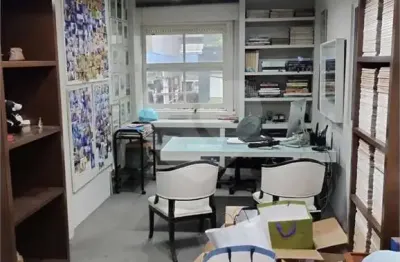 Apartamento venda jardim américa, 2 dormitórios, sala, cozinha, 1 vaga. vista livre janelões