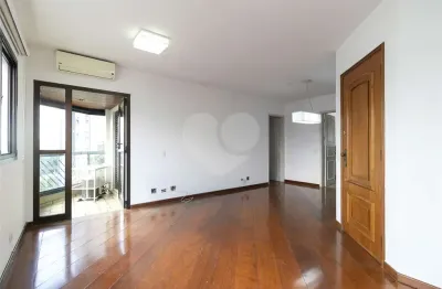 Apartamento com 3 quartos à venda na Avenida Pavão, --, Moema, São Paulo