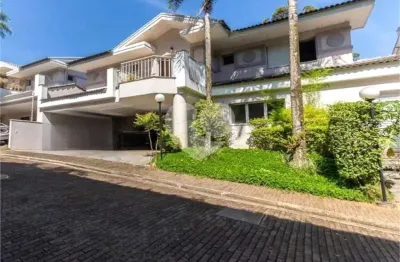 Casa em condomínio fechado com 4 quartos à venda na Rua Alabarda, --, Jardim dos Estados, São Paulo