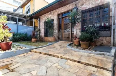 Casa com 3 quartos à venda na Rua Havaí, --, Sumaré, São Paulo