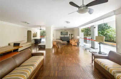 Apartamento de 130m2, 3 dormitórios, 2 toaletes, 1 vaga de garagem, no paraíso.