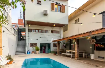 Casa com 4 quartos à venda na Rua Quinze de Setembro, --, Bosque da Saúde, São Paulo