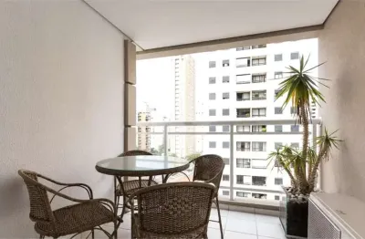 Apartamento com varanda mobiliado de 60m2, 2 dormitórios, sendo 1 suíte, lazer completo na vila olímpia.