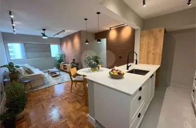 Apartamento com 3 quartos à venda na Rua Artur de Azevedo, --, Cerqueira César, São Paulo