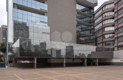 Casa comercial para alugar na Rua Butantã, --, Pinheiros, São Paulo