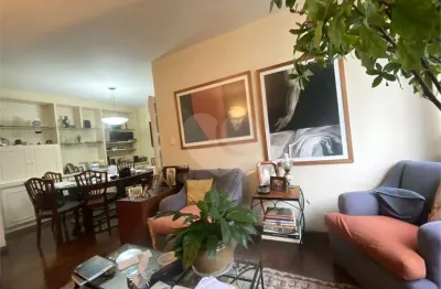 Amplo apartamento próximo da avenida paulista e metro brigadeiro!