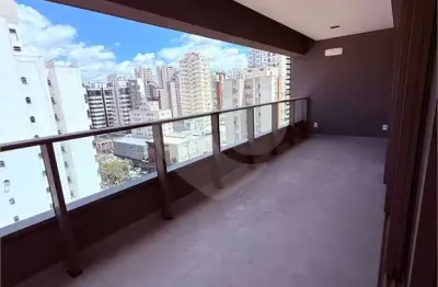 Apartamento com 3 quartos à venda na Alameda dos Nhambiquaras, --, Moema, São Paulo