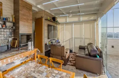 Cobertura duplex á venda em saúde - 3 quartos (2 suítes), 2 vagas, 156 m2 úteis, com churraqueira e spa hidromassagem!