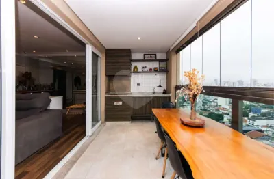 Apartamento à venda na vila mariana de 4 quartos sendo 1 suite e 3 vagas.