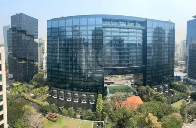 Apartamento com 3 quartos para alugar na Rua Joaquim Floriano, --, Itaim Bibi, São Paulo