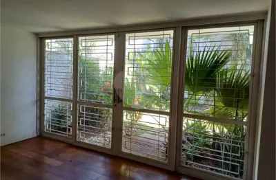 Casa com 4 quartos à venda na Rua Santelmo, --, Jardim Luzitânia, São Paulo