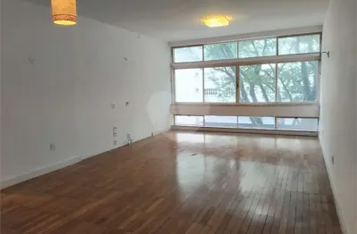 Higienópolis - 3 dormitórios 1 vaga - prédio icônico próximo ao mackenzie