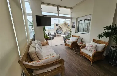 Cobertura á venda na Aclimação - São Paulo SP - 3 suítes, 3 vagas, com jacuzzi com 220 m2 úteis, maravilhosa !