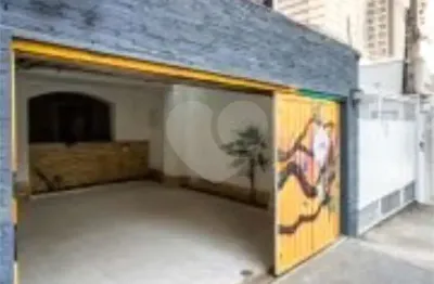 Casa comercial para alugar na Rua Doutor Andrade Pertence, --, Vila Olímpia, São Paulo