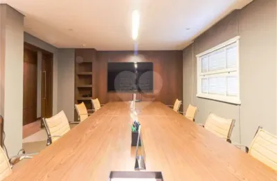 Apartamento com 5 quartos para alugar no Jardim América, São Paulo 