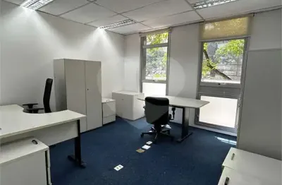 Sala comercial à venda no Jardim Paulista, São Paulo 