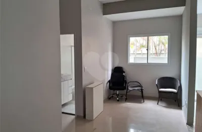 Apartamento com 2 quartos para alugar na Vila Mariana, São Paulo 
