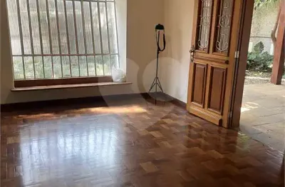 Casa comercial à venda na Vila Clementino, São Paulo 