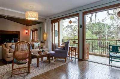 Casa com 3 quartos à venda em Alto de Pinheiros, São Paulo 