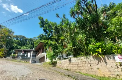 Casa comercial com 7 salas para alugar na Rua Otto Eduardo Lepper, 190, Saguaçu, Joinville