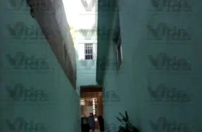 Casa com 6 quartos à venda na Vila Yolanda, Osasco 