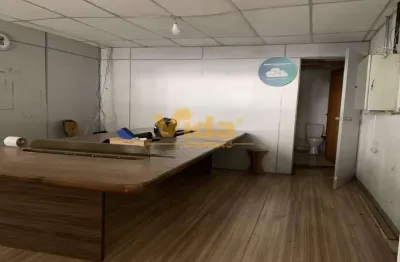 Barracão / Galpão / Depósito para alugar na Vila Sul Americana, Carapicuíba 