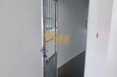 Casa com 1 quarto para alugar no Quitaúna, Osasco 