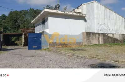Barracão / Galpão / Depósito à venda no Chácaras Goiapa, Itapevi 