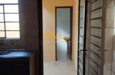Casa com 4 quartos à venda na Vila Santa Terezinha, Carapicuíba 