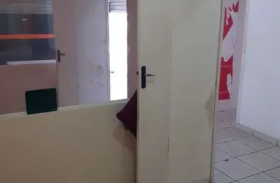 Casa comercial à venda no Rochdale, Osasco