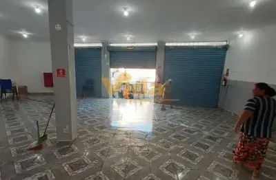 Casa comercial para alugar no Jardim Cibele, Carapicuíba 