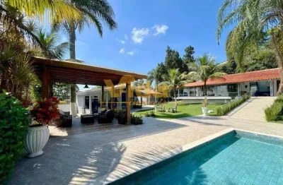 Casa á venda com 6 quartos na Chácara das Paineiras  -  Carapicuíba