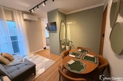 Apartamento mobiliado e decorado por r$360 mil no santo antônio