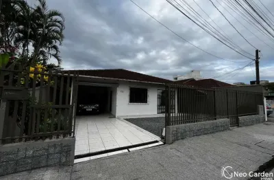 Casa com 4 quartos à venda no fátima, joinville , 260 m2 por r$ 785.000