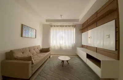 Excelente casa em villagio com 2 suítes, toda planejada e churrasqueira no campo grande.