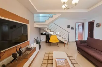 Casa duplex em condomínio no pechincha - 3 quartos - 300m²
