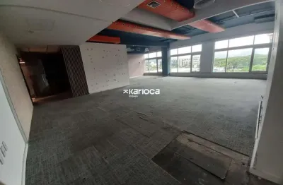 Loja grande e arejada super bem localizada no office park barra da tijuca .