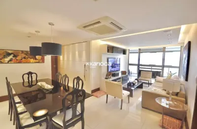 Deslumbrante apartamento com vista para o mar de 155m2 no alfa barra