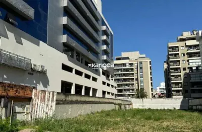 Terreno plano com 1540m² em rua principal e privilegiada da freguesia em jacarepaguá.