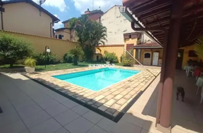 Casa em condomínio - 3 quartos à venda, 204m² - taquara