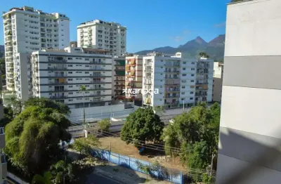 Apartamento com 3 quartos para alugar na Estrada Capenha, 1570, Pechincha, Rio de Janeiro