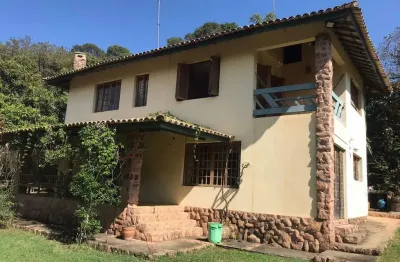 Sítio à venda com 6 quartos, sendo 1 suíte, em sítio santa terezinha, salto - sp