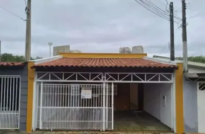Casa à venda com 2 quartos, sendo 1 suíte, em vila leis, itu - sp