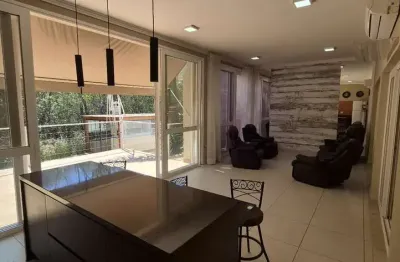 Casa à venda com 3 quartos, sendo 2 suítes, no condomínio santa monica, itu - sp