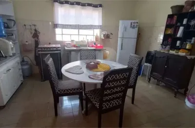 Casa com 3 quartos à venda na Rua Benjamin Constant, Centro, Salto