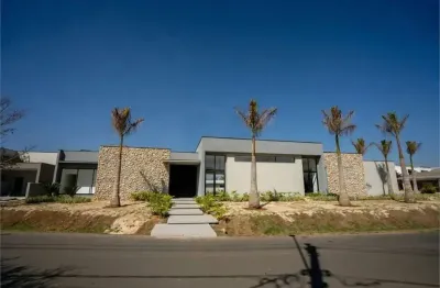 Casa à venda com 4 quartos, sendo 4 suítes, em loteamento parque chapada de itu, itu - sp