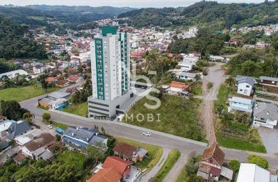 Apartamento com 02 dormitórios res. giardino centro antônio prado